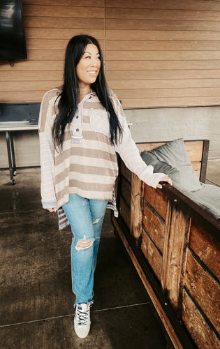 BONFIRE FEELS HOODED PULLOVER