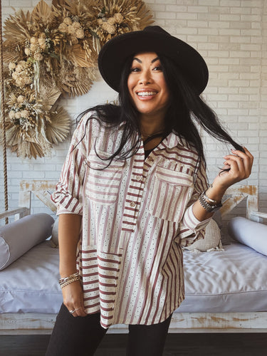 SPICED SANGRIA MIXED STRIPED TOP
