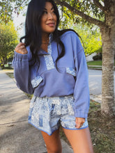 Load image into Gallery viewer, BRISK STROLL PAISLEY PULLOVER