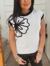 Load image into Gallery viewer, MONOCHROME BLOOM KNIT