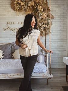 PICTURE PERFECT SLEEVELESS SWEATER