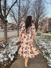 Load image into Gallery viewer, WINTER BLOOM MIDI DRESS