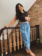 Load image into Gallery viewer, BAILEY MINERAL WASH BARREL CUT PANTS