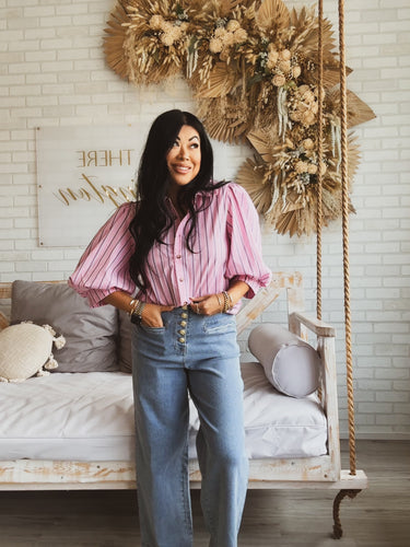 LOVELY DAY PUFF SLEEVE TOP