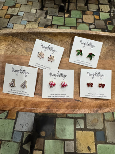 FESTIVE HOLIDAY STUDS