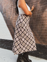 Load image into Gallery viewer, KENTUCKY HERITAGE PLAID MAXI SKIRT