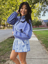 Load image into Gallery viewer, BRISK STROLL PAISLEY PULLOVER