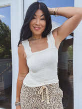 Load image into Gallery viewer, ALANI FLORAL SQUARE NECK TANK
