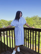 Load image into Gallery viewer, SEASIDE MIDI SHIRTDRESS