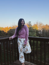 Load image into Gallery viewer, CACTUS BLOOM FLORAL SWEATPANTS