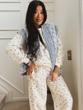 Load image into Gallery viewer, ARTISAN HERITAGE DENIM QUILTED VEST