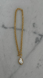 CHANSUTTPEARLS PEARL DROP NECKLACE