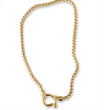 Load image into Gallery viewer, CHANSUTTPEARLS GOLD SHACKLE NECKLACE