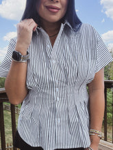 Load image into Gallery viewer, PERFECTLY POLISHED PLEATED BUTTON UP