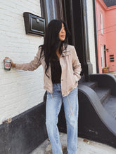 Load image into Gallery viewer, HORSE COUNTRY SUEDE JACKET