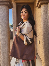 Load image into Gallery viewer, SLOUCHY SUEDE BOHO BAG