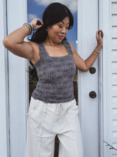 Load image into Gallery viewer, ALANI FLORAL SQUARE NECK TANK