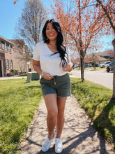 Load image into Gallery viewer, DOORBUSTER: YMI HI-LO PULL ON SHORTS