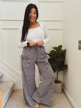 Load image into Gallery viewer, WEEKEND WARRIOR UTILTY PANTS