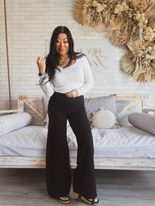 THE CLASSIC BLACK PANT