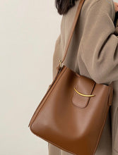 Load image into Gallery viewer, VEGAN LEATHER CROSSBODY SHOULDER BAG