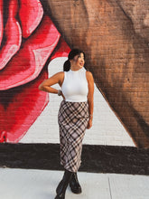 Load image into Gallery viewer, KENTUCKY HERITAGE PLAID MAXI SKIRT