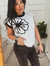 Load image into Gallery viewer, MONOCHROME BLOOM KNIT