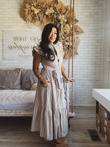 CHARMED FEELING MIDI DRESS
