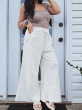 Load image into Gallery viewer, ERIN TEXTURED THERMAL CARGO PANTS