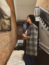 Load image into Gallery viewer, LAFAYETTE PLAID HYBRID CAPE