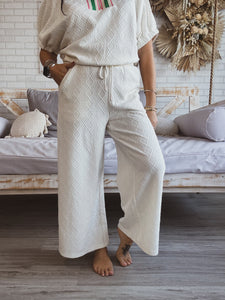 GIRL CODE TEXTURED PANTS