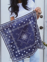 Load image into Gallery viewer, KALEIGH MIDRISE ANKLE STRAIGHT WITH BANDANA LOOP