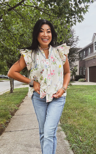 BLOOM AND GRACE RUFFLE TOP