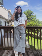 Load image into Gallery viewer, COWBOY OVERSIZED GRAPHIC TEE