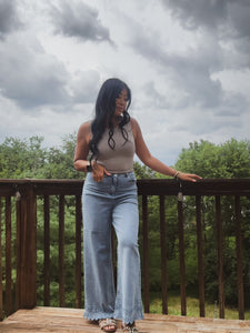 RACHEL SCALLOPED EYELET JEANS