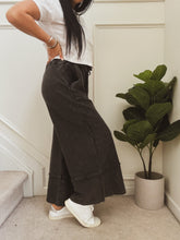Load image into Gallery viewer, CARSON MINERAL WASH CROPPED PANTS