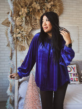 Load image into Gallery viewer, BLUE CHRISTMAS VELVET TOP