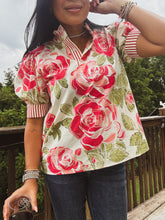 Load image into Gallery viewer, WILD BLOOMS FLORAL TOP
