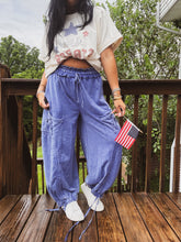 Load image into Gallery viewer, LIBERTY MINERAL WASH CARGO PANTS