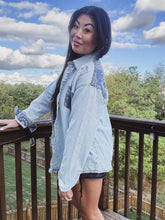 Load image into Gallery viewer, SUNDAY SLOWDOWN PAISLEY DENIM SHACKET