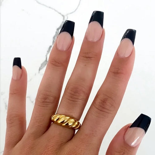 CHANSUTTPEARLS CROISSANT RING