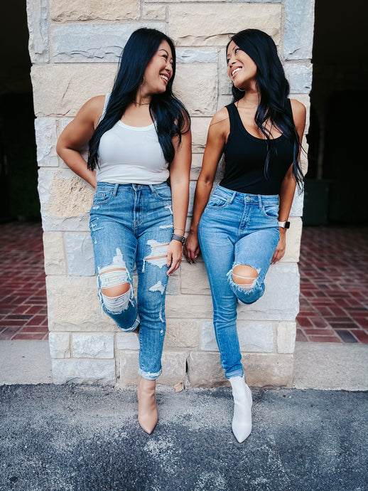 Elleigh & Claire Marketplace