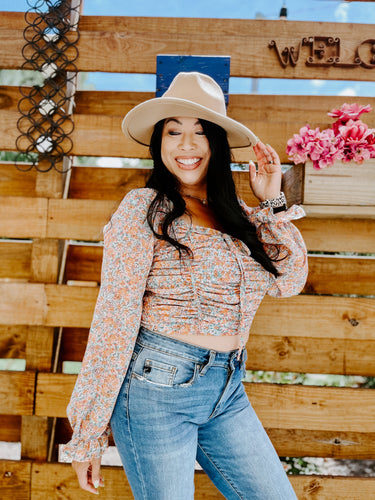 WILDFLOWERS FLORAL CROPPED TOP