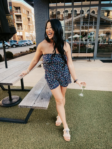 LIFES A PARTY ROMPER