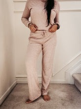 Load image into Gallery viewer, HELLO MELLO CUDDLEBLEND LOUNGE PANTS